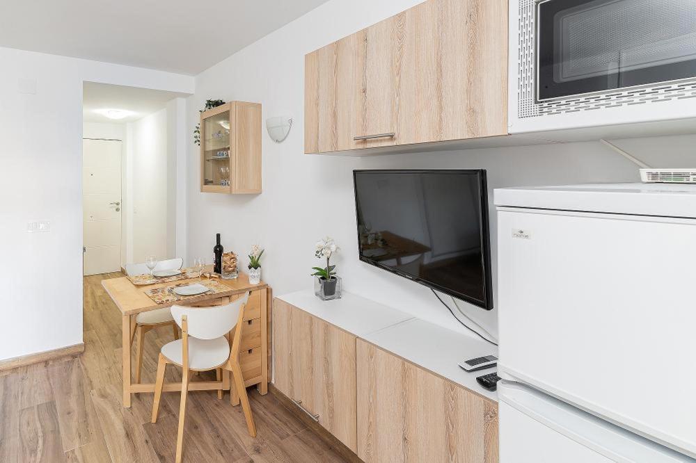 Calle San Fermin, 6. Edif. Cisnes 3, apt. 203 Benalmádena Eksteriør billede