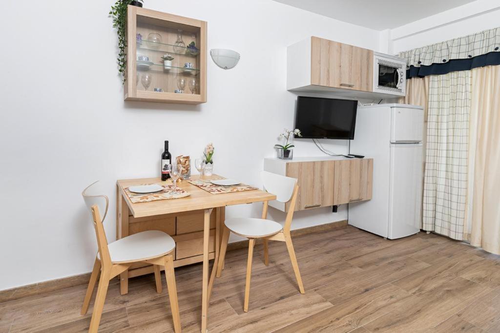 Calle San Fermin, 6. Edif. Cisnes 3, apt. 203 Benalmádena Eksteriør billede