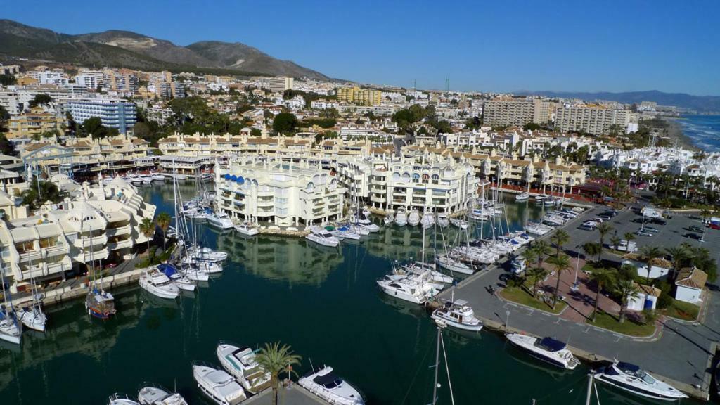 Calle San Fermin, 6. Edif. Cisnes 3, apt. 203 Benalmádena Eksteriør billede